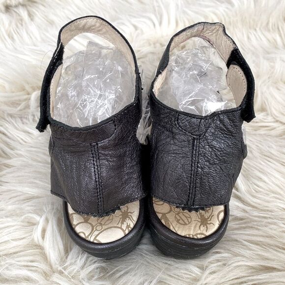 Fly London Yala Black Leather Peep Toe Wedge Sandals Ankle Strap 9-9.5 Boho Emo - Picture 4 of 11